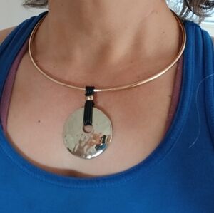 Gold Choker Necklace